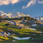 902 črnivec 3* Gornji Grad