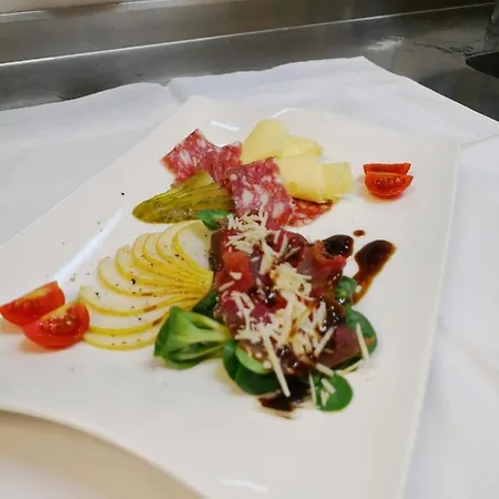 902 Crnivec 招待所 3*