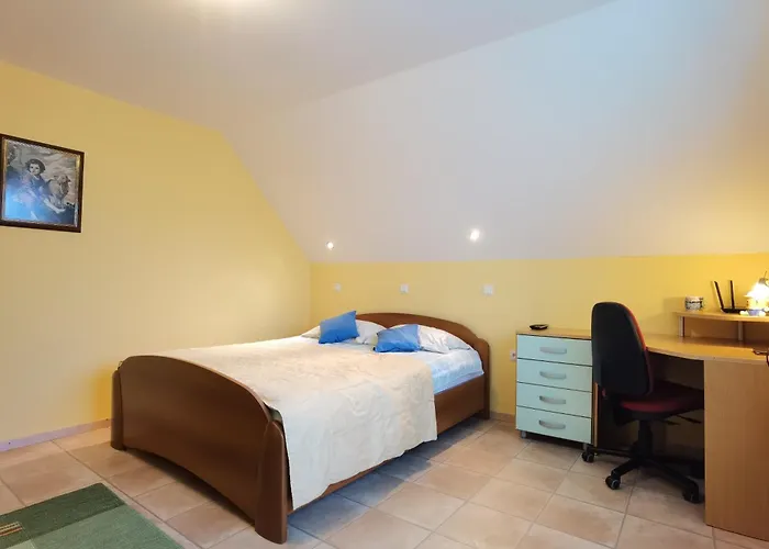 Gæstehus 902 Crnivec